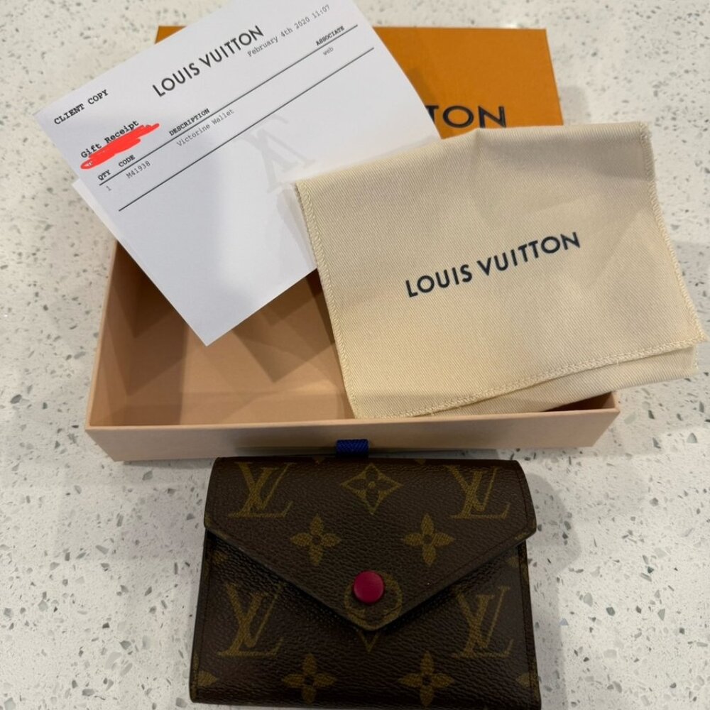 Luis Vuitton Victorine Wallet